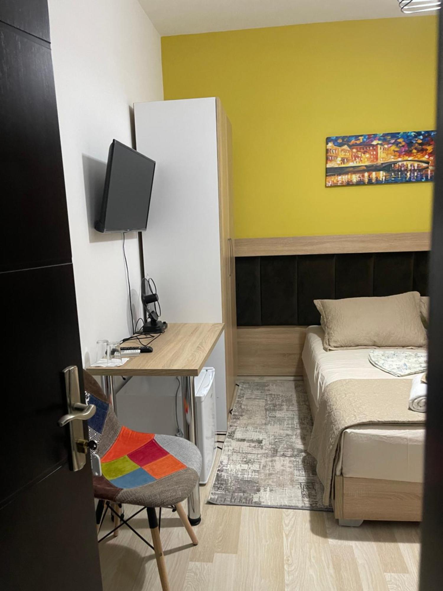 Small Hotel Ora Pogradaş Dış mekan fotoğraf